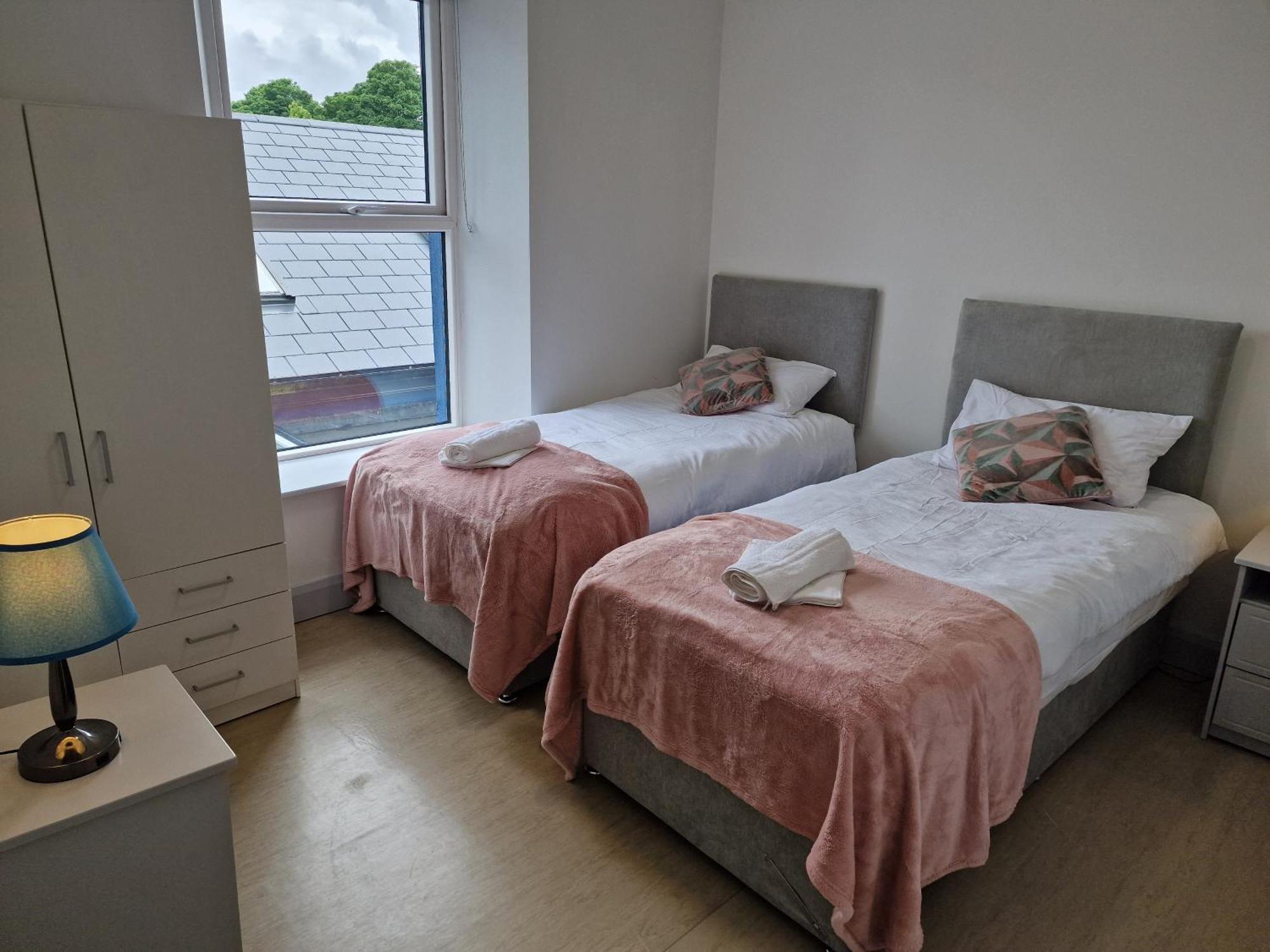 بيت شباب Trivia House Swanlinbar المظهر الخارجي الصورة