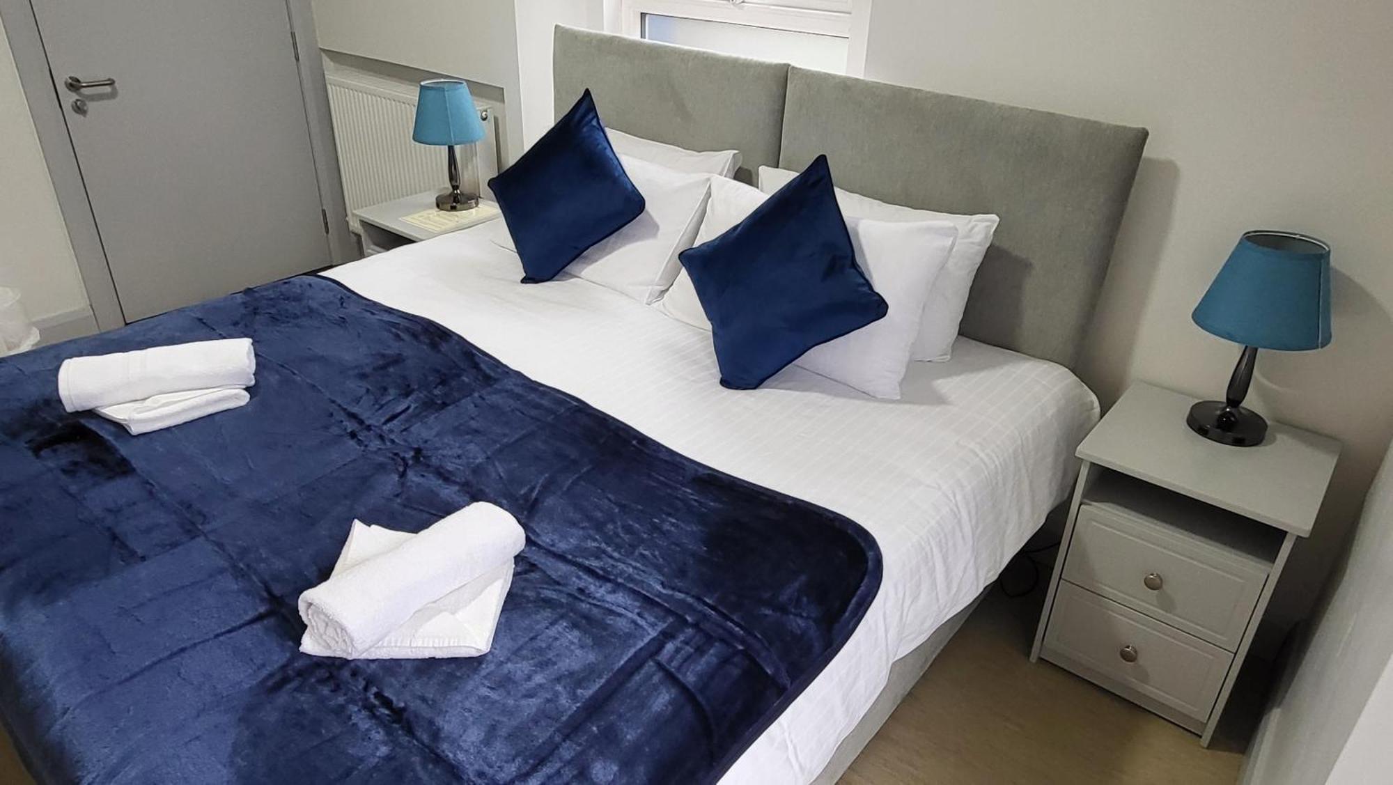 بيت شباب Trivia House Swanlinbar المظهر الخارجي الصورة